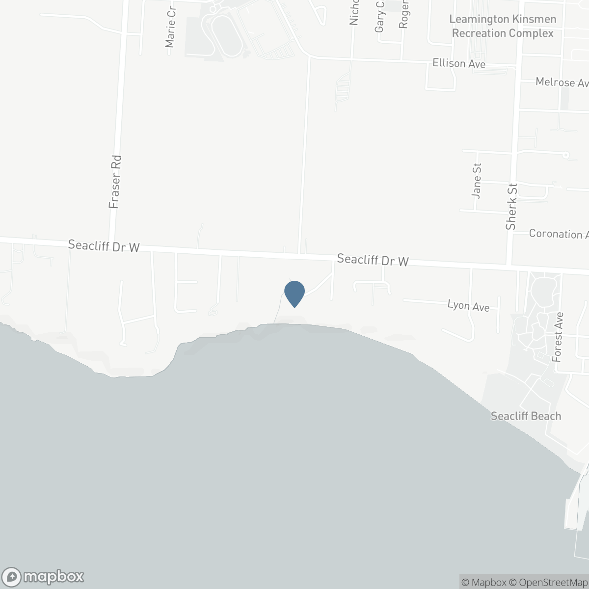 24 Bayshore, Leamington, Ontario N8H 4A8